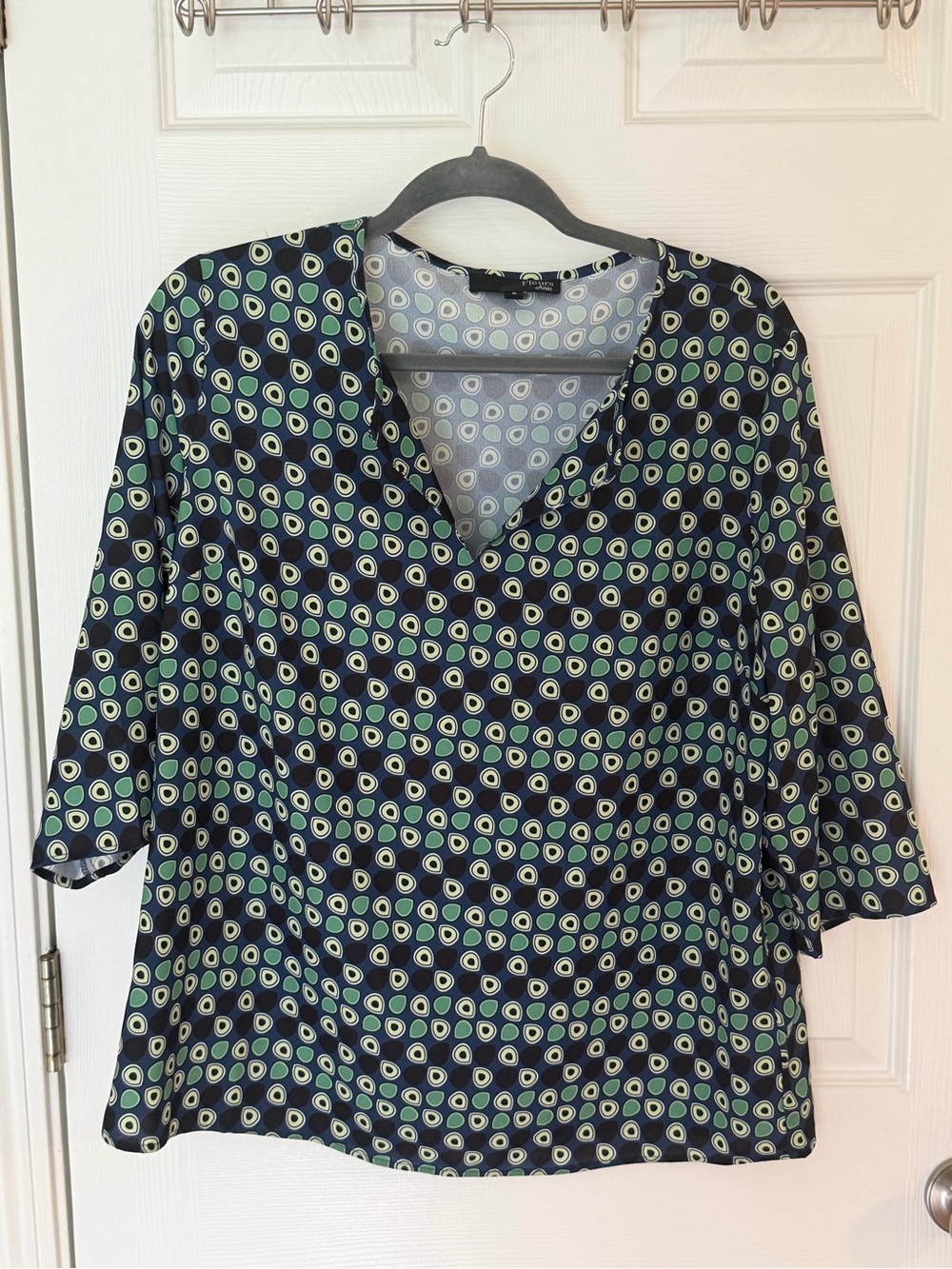 Geometric Print V-Neck Navy and Green Blouse